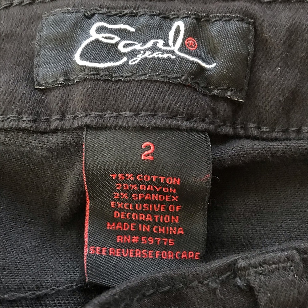 ♻️Reposted NWOT Earl Jeans embroidered & studded skinny jeans - Picture 13 of 16
